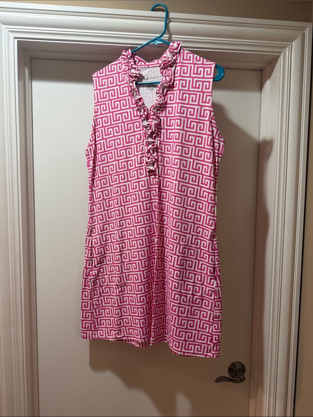 Sleeveless Pink Geometric Ruffle V-Neck Dress